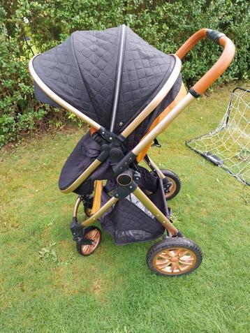 Buggy voor kinderen niet veel gebruikt geweest beschikbaar voor biedingen