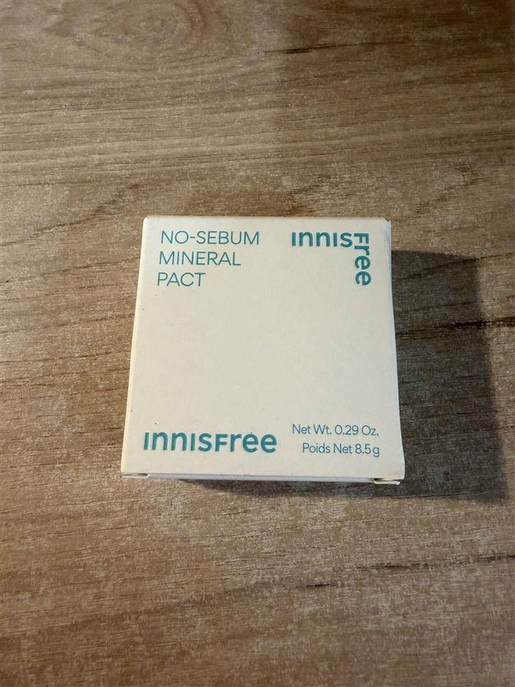 innisfree - No-Sebum Mineral Pact, Handtassen en Accessoires, Uiterlijk | Lichaamsverzorging, Nieuw, Ophalen of Verzenden