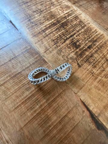 Buddha to buddha Esther XS armband beschikbaar voor biedingen