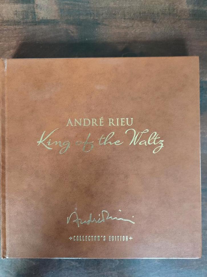 4CD+2DVD : ANDRE RIEU - KING OF THE WALTZ -lees beschrijving, Cd's en Dvd's, Cd's | Pop, Zo goed als nieuw, Ophalen of Verzenden