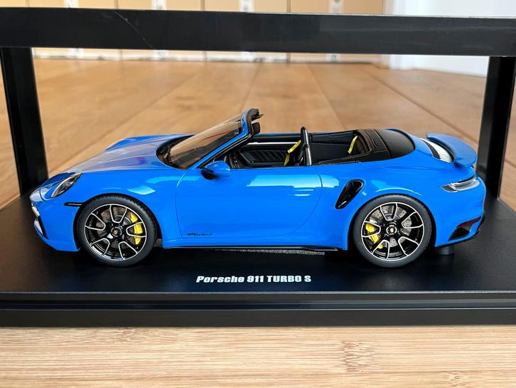 Porsche 911 992 Turbo S Cabriolet blauw 1:18 GT Spirit nieuw, Hobby en Vrije tijd, Modelauto's | 1:18, Nieuw, Auto, Overige merken