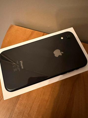 Apple (iPhone XR 64 GB)