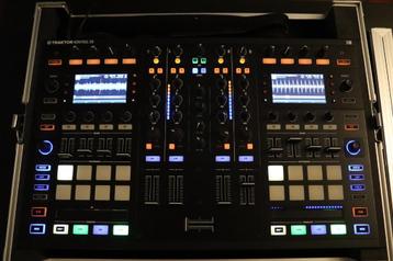 Traktor Kontrol S8