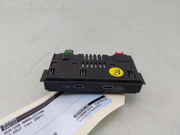 DIVERSEN AUX/USB aansluiting Golf VIII (CD1) (|5NA035736|) beschikbaar voor biedingen