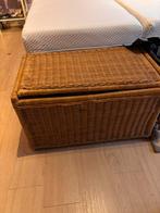 Coffre en osier, Enlèvement, Utilisé