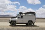 Landrover Defender 110 TD5 bj 1999 met kampeeruitrusting, Auto's, Land Rover, Wit, Defender, Vierwielaandrijving, Particulier