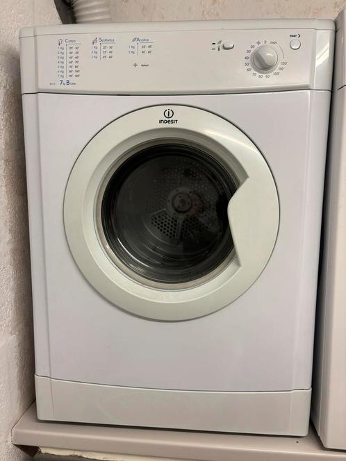 Droogkast Indesit met luchtafvoer, energielabel B, Elektronische apparatuur, Droogkasten, Zo goed als nieuw, Luchtafvoer, Ophalen