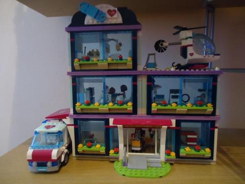 HOPITAL COMPLET BLOC STYLE IDENTIQUE LEGO FRIENDS, Enfants & Bébés, Jouets | Blocs de construction, Comme neuf, Autres marques