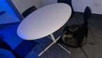 witte ronde tafel, Ophalen, Zo goed als nieuw