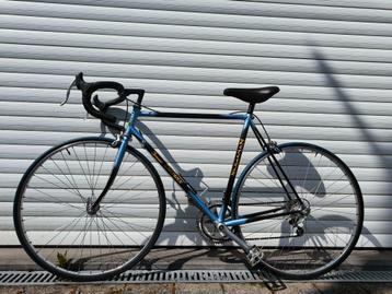 retro koersfiets Fernand Delcroix maat 53, Fietsen en Brommers, Fietsen | Oldtimers, Ophalen