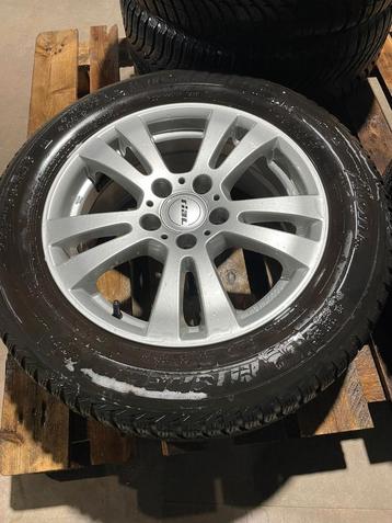 4 Velgen te koop beschikbaar voor biedingen
