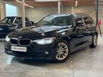 BMW 318i - Cruise/LED/Zetelvw/Trekhaak, Auto's, BMW, 100 kW, Zwart, Bedrijf, Onderhoudsboekje