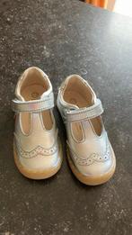 Chaussure pour fille en cuir argenté pointure 24 Pippo, Enfants & Bébés, Fille, Enlèvement ou Envoi, Neuf