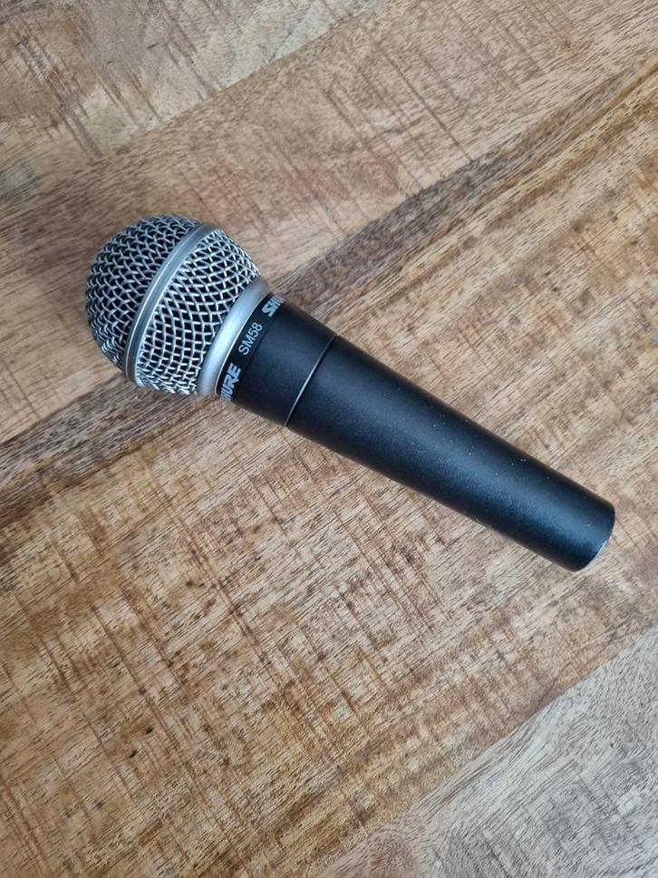 Shure SM58, Muziek en Instrumenten, Microfoons, Ophalen