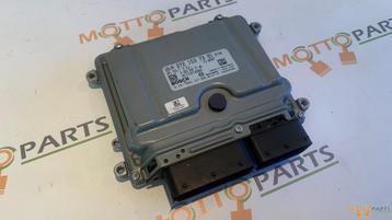 Mercedes-Benz ECU Motorcomputer C Klasse W204 A2721537391