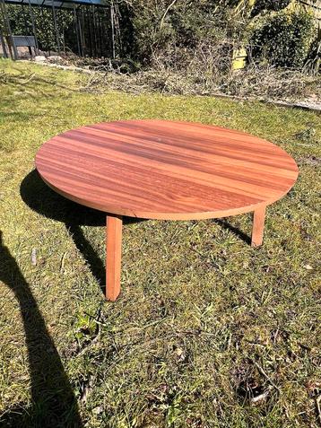 IKEA STOCKHOLM salontafel – 93 cm diameter (walnootfineer) beschikbaar voor biedingen