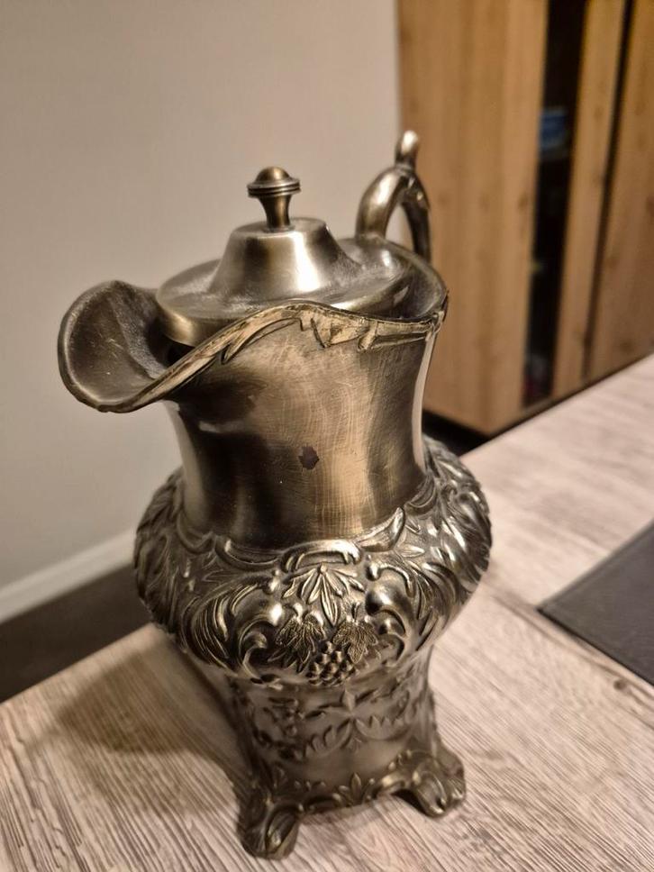 Verzilverde sigarettenhouder .lees beschrijving, Antiek en Kunst, Antiek | Tin, Ophalen of Verzenden