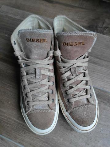 Hoge sneakers DIESEL maat 37