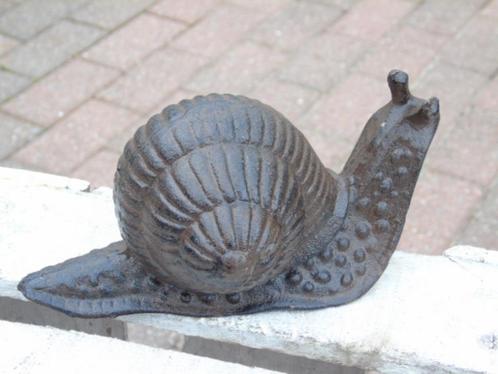 bruin gepatineerd gietijzeren slakkenbeeldje, nieuw!, Tuin en Terras, Tuinwanddecoratie, Nieuw, Ophalen
