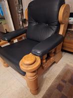 Eiken lederen salon, Enlèvement