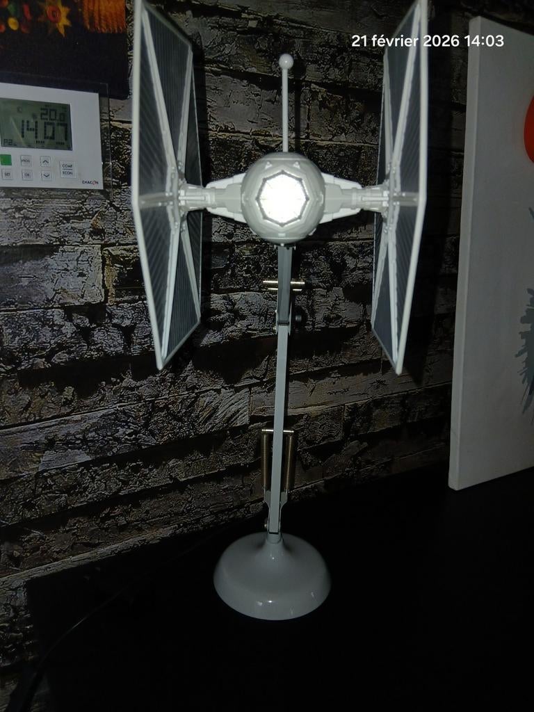 Lampe Star Wars Disney, Enlèvement
