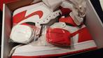 Air Jordan Retro High 0G, Nieuw, Sneakers, Jordan, Ophalen of Verzenden