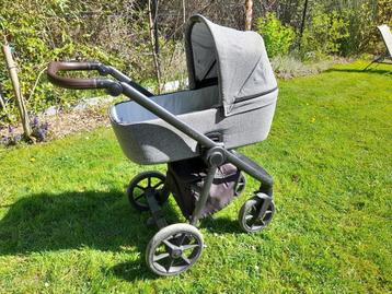 Kinderwagen (volledige set) beschikbaar voor biedingen
