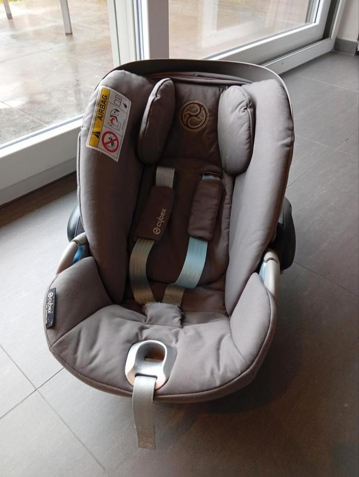 Maxi Cosi Cybex Cloud Z i, Enfants & Bébés, Sièges auto, Ceinture de sécurité, Enlèvement