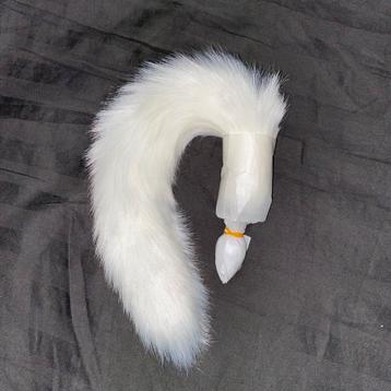 Plug Furry  beschikbaar voor biedingen