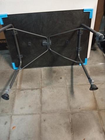 Campingtafel nieuw beschikbaar voor biedingen