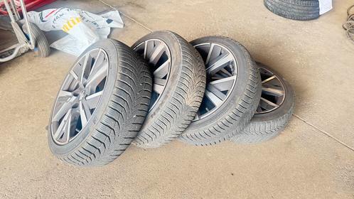 Officiële Peugeot 17” velgen + 205/45R17 winterbanden, Watersport en Boten, Zeilen en Zeiltoebehoren, Zo goed als nieuw, Ophalen