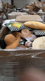 Partij winkelopschoning nieuwe kleding, Enlèvement