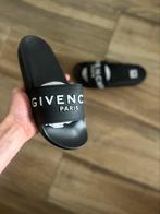 Gyvenchy slippers 43, Ophalen of Verzenden, Zo goed als nieuw