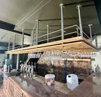 Hangend element voor glazen in hout/inox, Ophalen