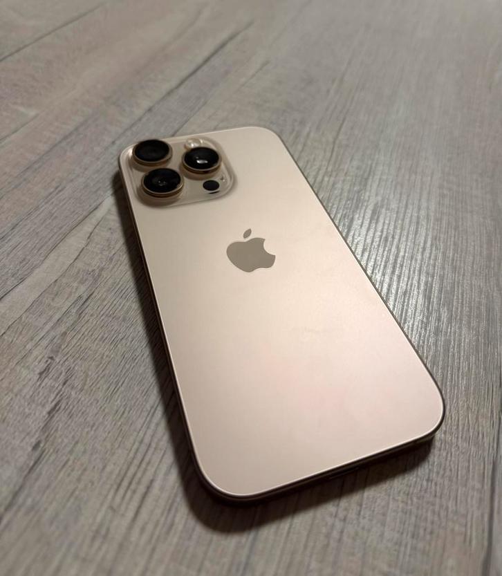 Iphone 16 pro 128GB, Telecommunicatie, Mobiele telefoons | Apple iPhone, Zo goed als nieuw, iPhone 16, Ophalen