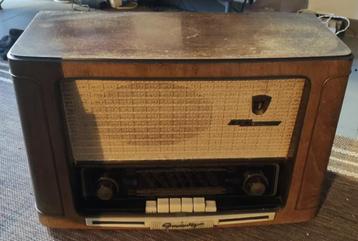 Oude Grundig  radio type 2043w/3d