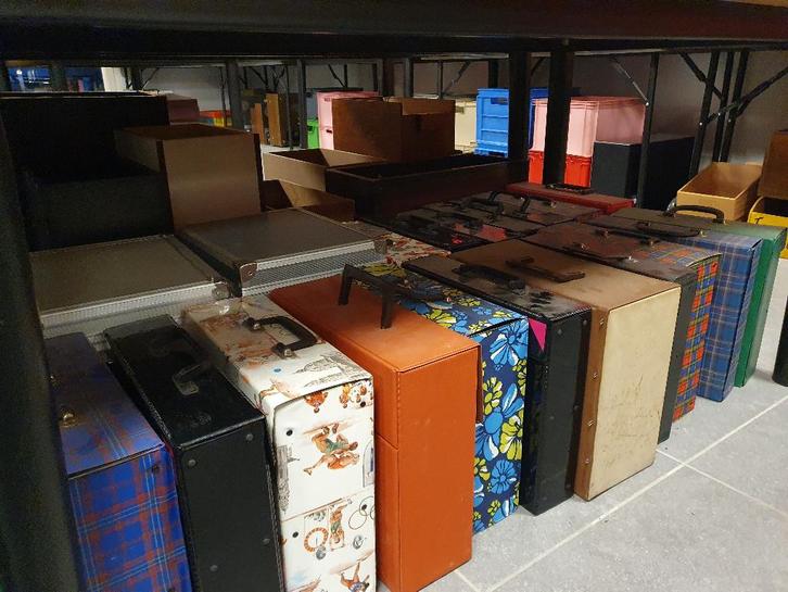 Diverse opbergkoffers voor 45T Singles en 33T LPs, Cd's en Dvd's, Vinyl Singles, Ophalen