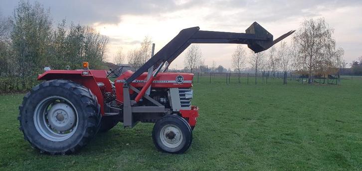 Frondlader voor MF tractor, Zakelijke goederen, Landbouw | Tractoren, Ophalen