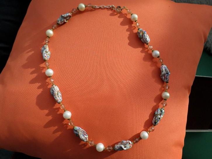 Collier vintage en perles de Murano, Bijoux, Sacs & Beauté, Colliers, Rose, Enlèvement ou Envoi