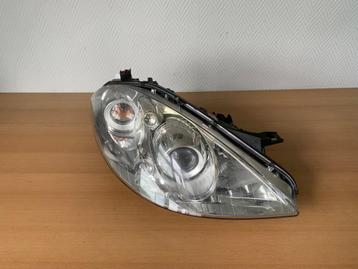 koplamp rechts mercedes A klasse W169 2004 tot 2009 Xenon beschikbaar voor biedingen