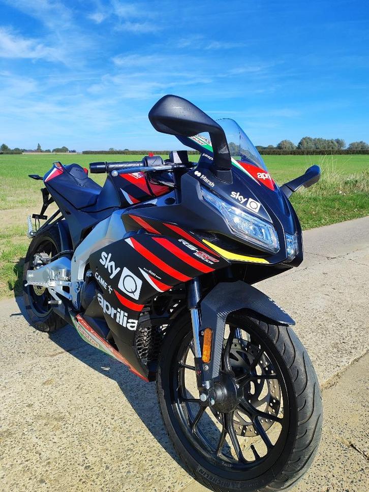 Aprilia Rs125 motoGp replica amper 3100km topstaat!, Motoren, Motoren | Aprilia, Particulier, Sport, 11 kW of minder, 1 cilinder