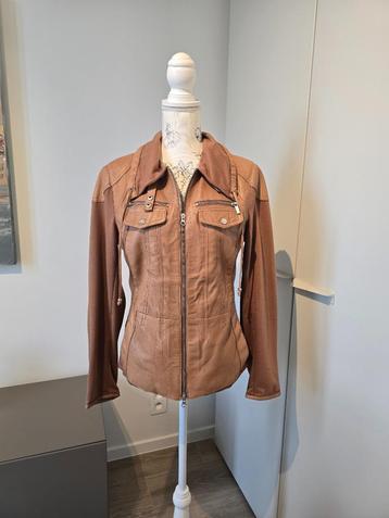 Lederen Vestje - Arma Collectie - Mt 40-42 beschikbaar voor biedingen
