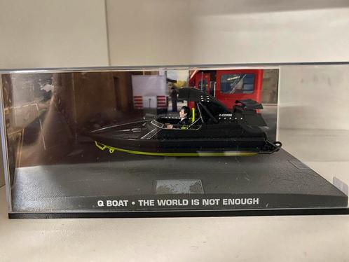 Q boat James Bond, Hobby en Vrije tijd, Modelauto's | 1:43, Overige typen, Universal Hobbies, Ophalen of Verzenden