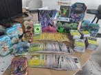 Pokemon kaarten + extra's (Surging sparks, Temporal Forces), Hobby en Vrije tijd, Verzamelkaartspellen | Pokémon, Ophalen of Verzenden