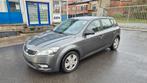 Kia Ceed 1.6Td Sedan Euro 5B Airco Bouwjaar 2011 Ct OK, Auto's, Kia, Stof, Zwart, 1600 cc, Bedrijf