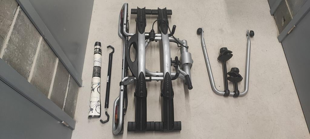 Fietsendrager Thule voor 2 fietsen., Fietsen en Brommers, Fietsaccessoires | Fietssloten, Gebruikt, Ophalen