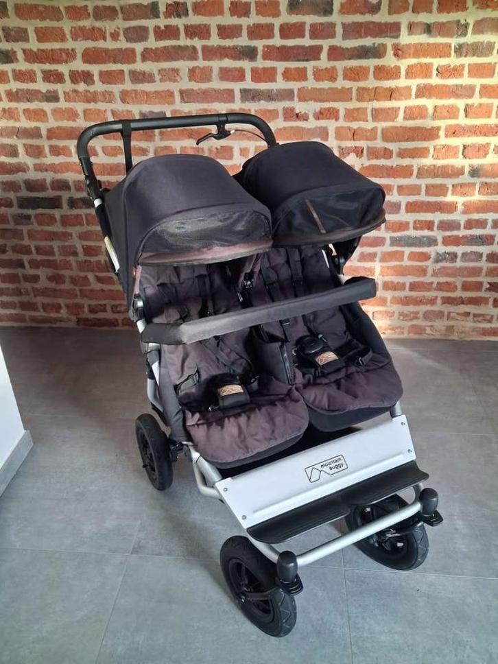 Poussette double jumeaux Mountain Buggy duet (full), Kinderen en Baby's, Buggy's, Gebruikt, Maxi-Cosi, Duomodel, Regenhoes, Verstelbare rugleuning