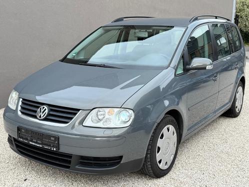 Volkswagen Touran 7 places !, Auto's, Volkswagen, Bedrijf, Te koop, Touran, ABS, Airbags, Airconditioning, Alarm, Boordcomputer