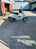 2024 50cc vespa primavera 260 KM, Ophalen of Verzenden