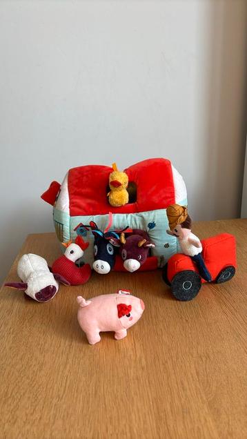 Lilliputiens boerderij beschikbaar voor biedingen